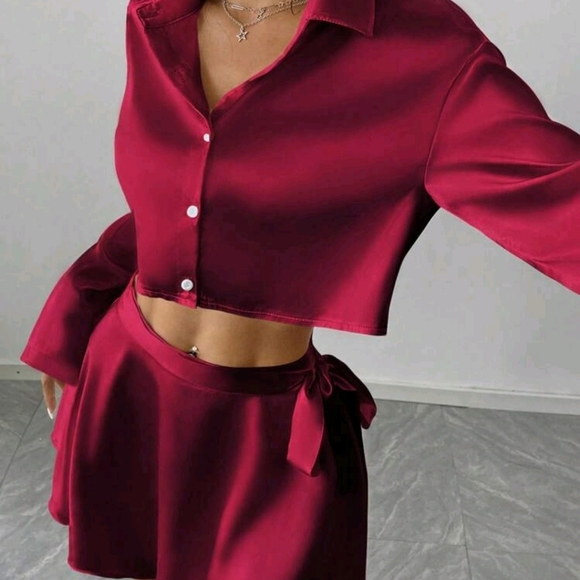 2pcs Women 1-Button Satin Blouse & Mini Skirt Set, Autumn
